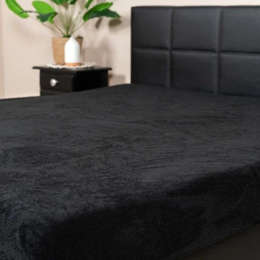 Zwart teddy hoeslaken 90x200